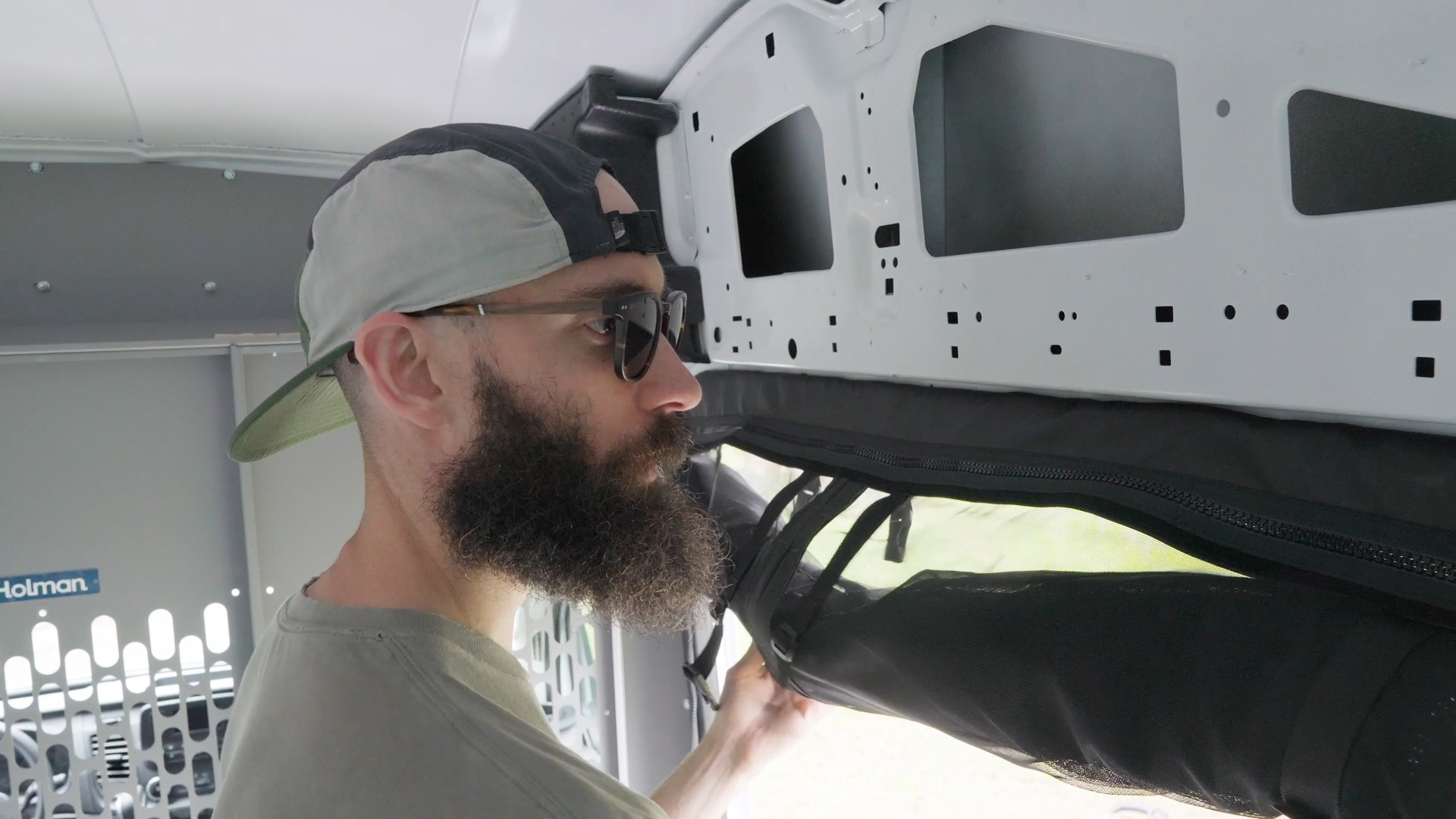 The Bug Wall Van Life Screen Review Diy Install Rolling Down