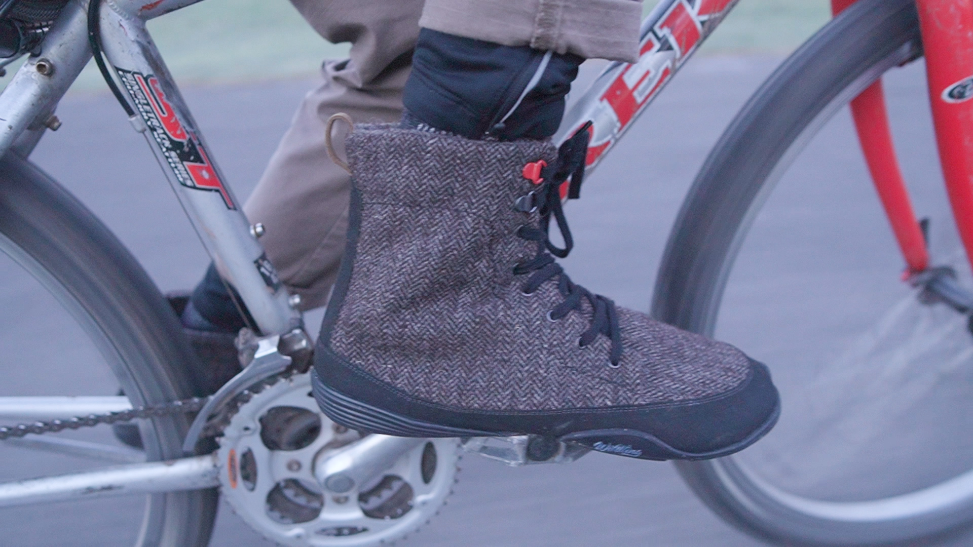 Wildling North Wolf Winter Barefoot Boots Biking