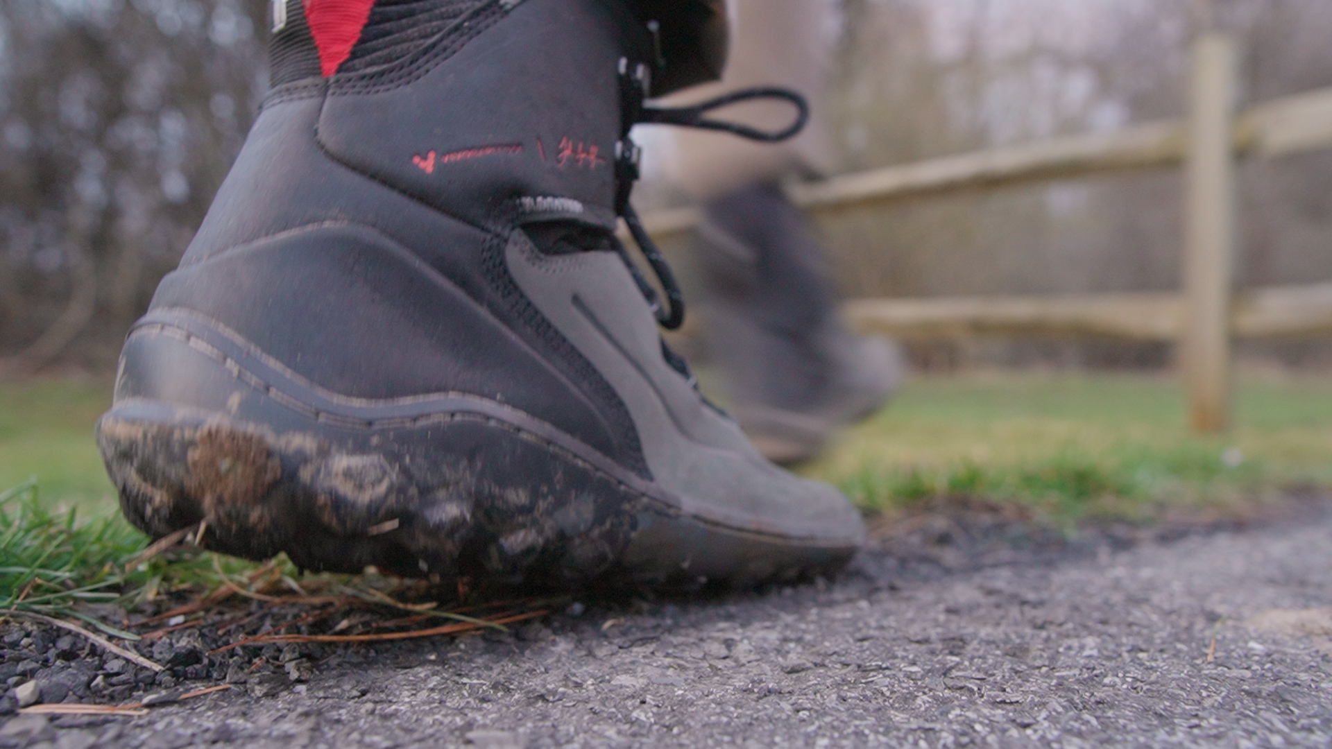 Vivobarefoot Tracker Decon Jjf Walk Away Trail Hike Road